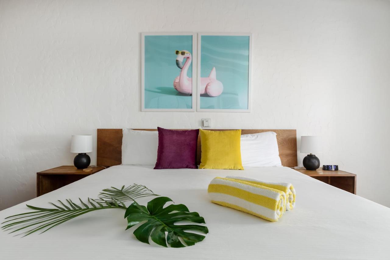 Float Palm Springs - Adults Only Hotel Exterior photo
